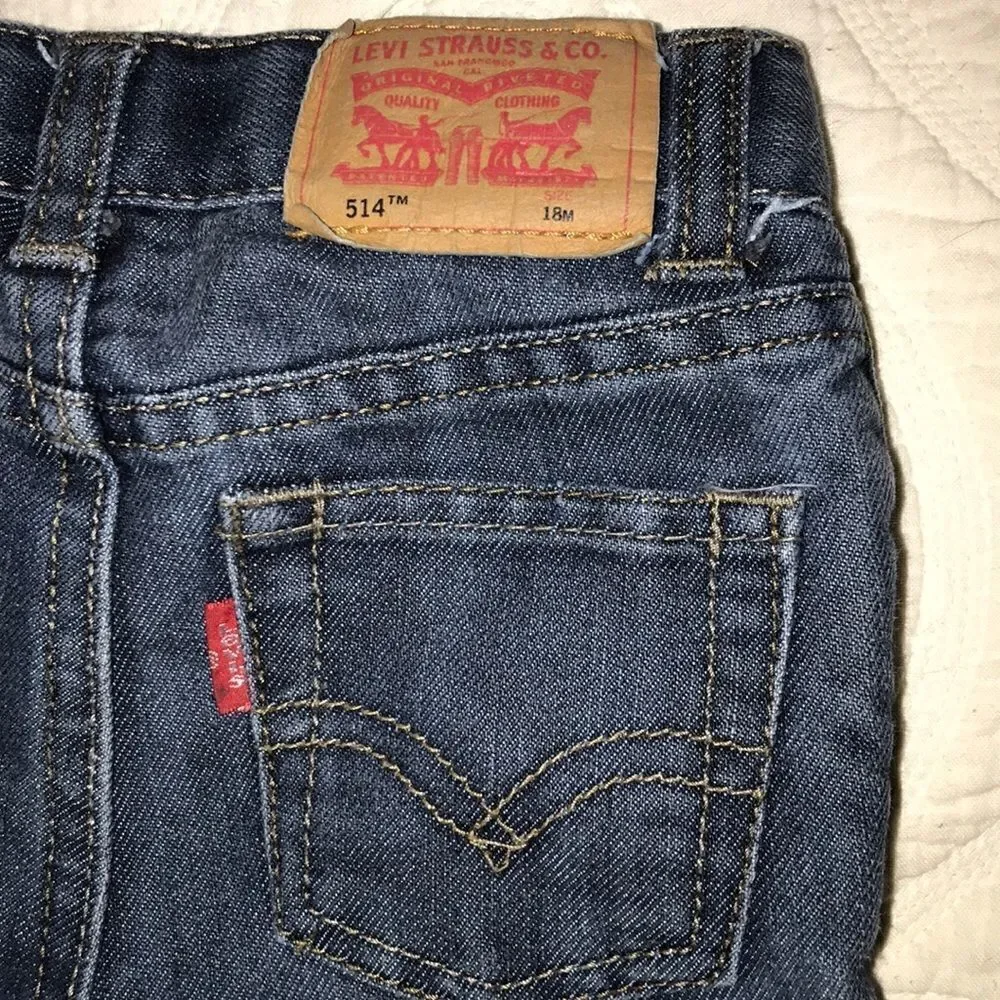 🔥Levi’s 514 Straight 18 mos Grow Tabs!
